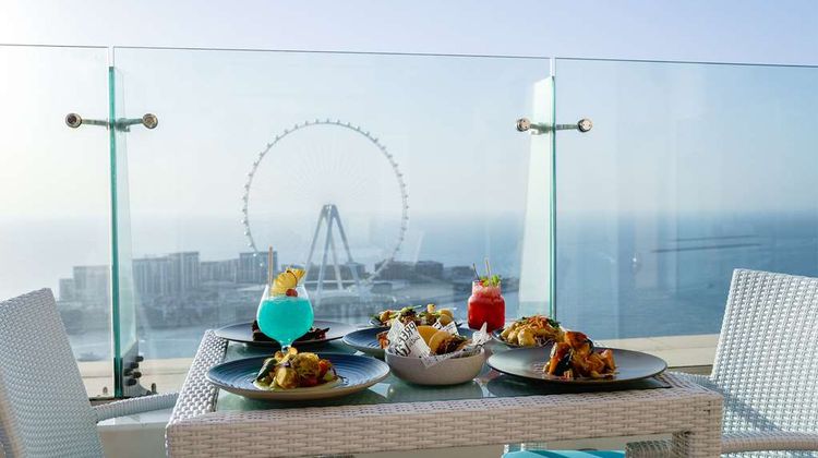 Hilton Dubai The Walk Restaurant