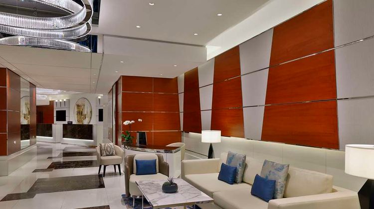 Hilton Dubai The Walk Lobby