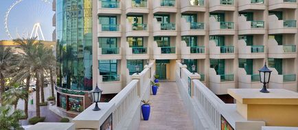 Hilton Dubai Jumeirah Exterior