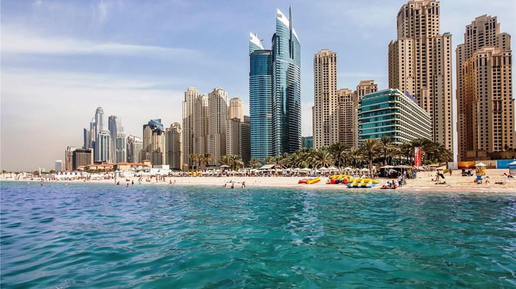 Hilton Dubai Jumeirah Exterior