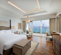 Waldorf Astoria Dubai Palm Jumeirah Room