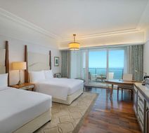 Waldorf Astoria Dubai Palm Jumeirah Room