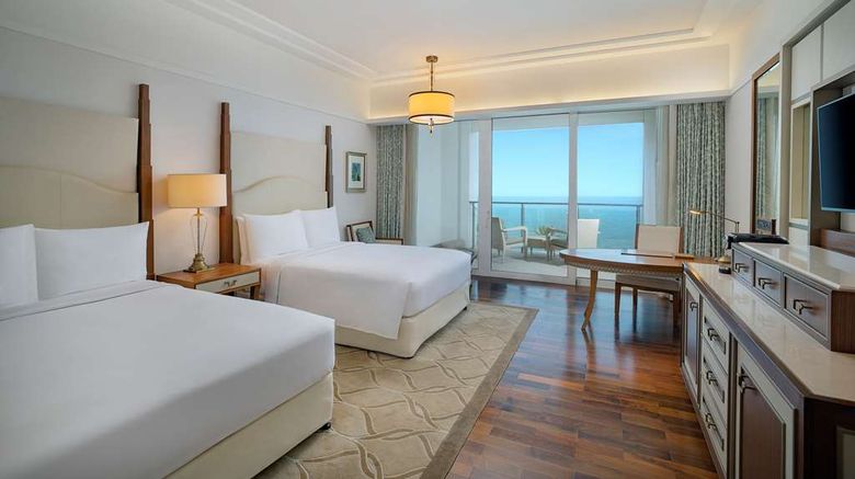 <b>Waldorf Astoria Dubai Palm Jumeirah Room</b>. Images powered by <a href="https://iceportal.shijigroup.com/" title="IcePortal" target="_blank">IcePortal</a>.