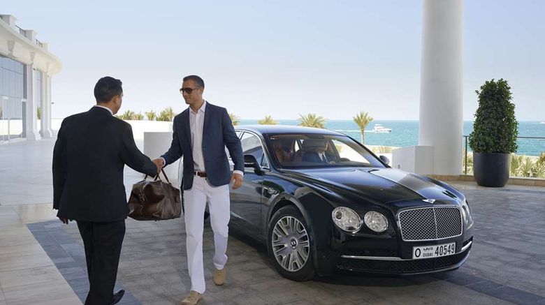 <b>Waldorf Astoria Dubai Palm Jumeirah Exterior</b>. Images powered by <a href="https://iceportal.shijigroup.com/" title="IcePortal" target="_blank">IcePortal</a>.