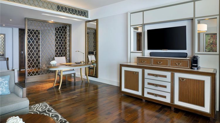 Waldorf Astoria Dubai Palm Jumeirah Room