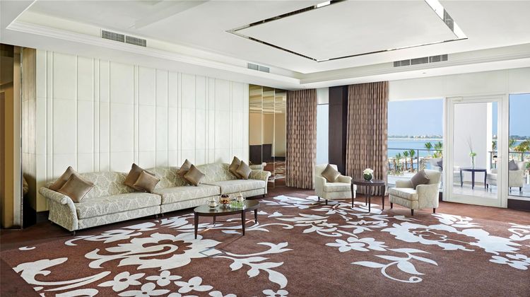 Waldorf Astoria Dubai Palm Jumeirah Meeting