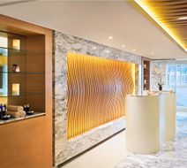 DoubleTree by Hilton - Jumeirah Beach Lobby