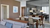 <b>DoubleTree by Hilton - Jumeirah Beach Suite</b>. Images powered by <a href="https://iceportal.shijigroup.com/" title="IcePortal" target="_blank">IcePortal</a>.