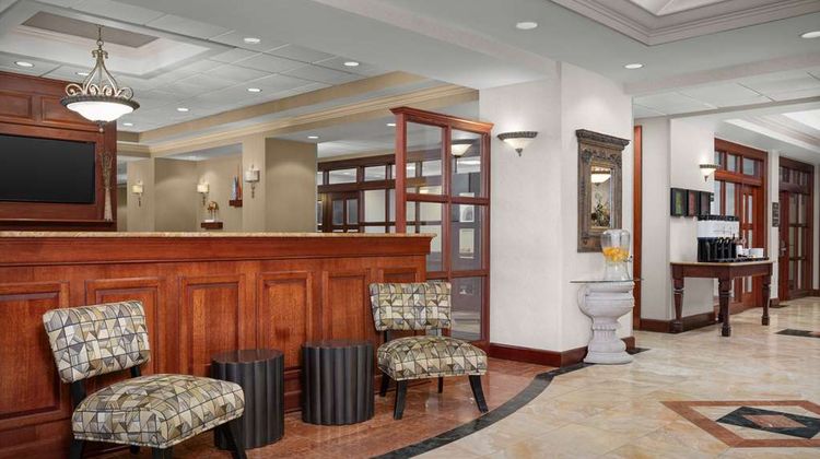 Hampton Inn Easton Lobby