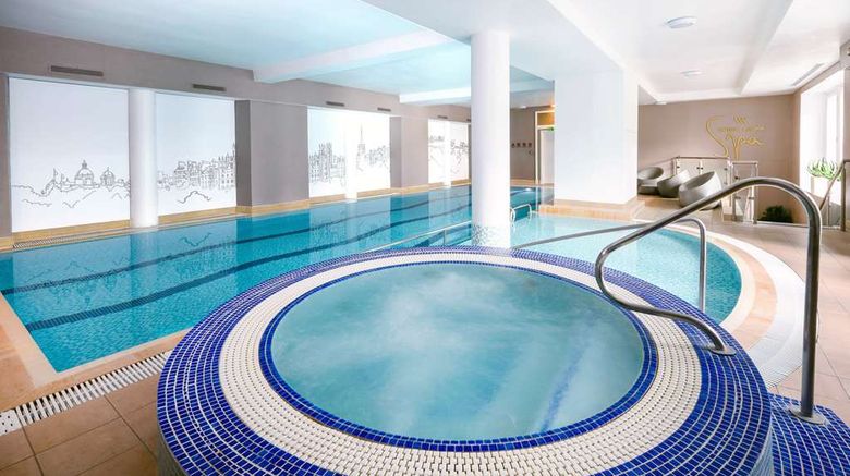 <b>The Caledonian Edinburgh Pool</b>. Images powered by <a href="https://iceportal.shijigroup.com/" title="IcePortal" target="_blank">IcePortal</a>.