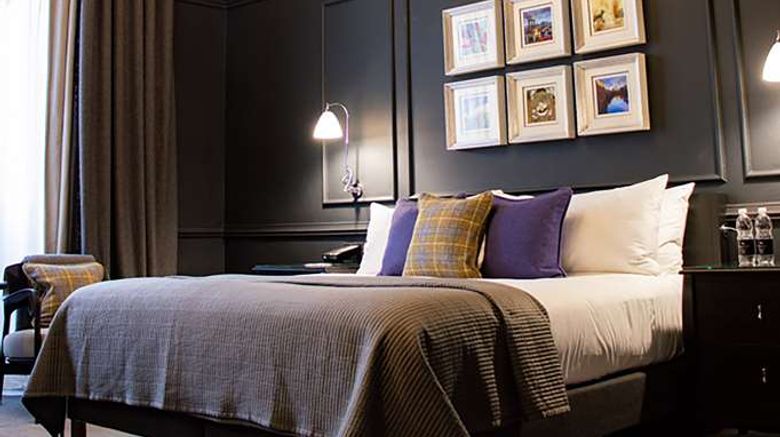 <b>The Caledonian Edinburgh Room</b>. Images powered by <a href="https://iceportal.shijigroup.com/" title="IcePortal" target="_blank">IcePortal</a>.