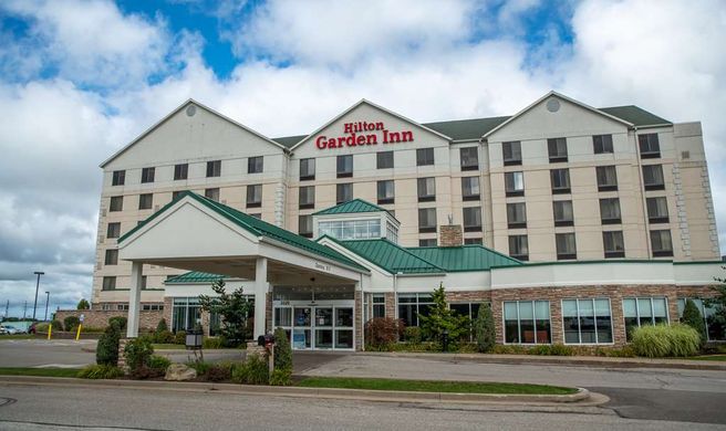 Hilton Garden Inn Erie Exterior