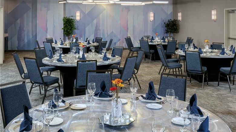 <b>Hilton Garden Inn Eugene/Springfield Meeting</b>. Images powered by <a href="https://iceportal.shijigroup.com/" title="IcePortal" target="_blank">IcePortal</a>.