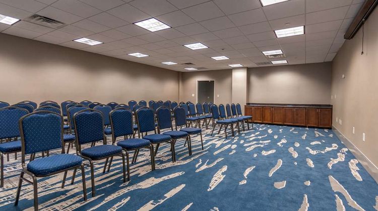 DoubleTree by Hilton New Bern Riverfront Meeting