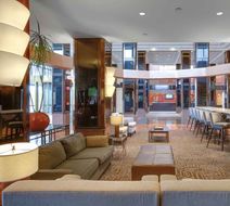 Hilton Newark Airport Lobby