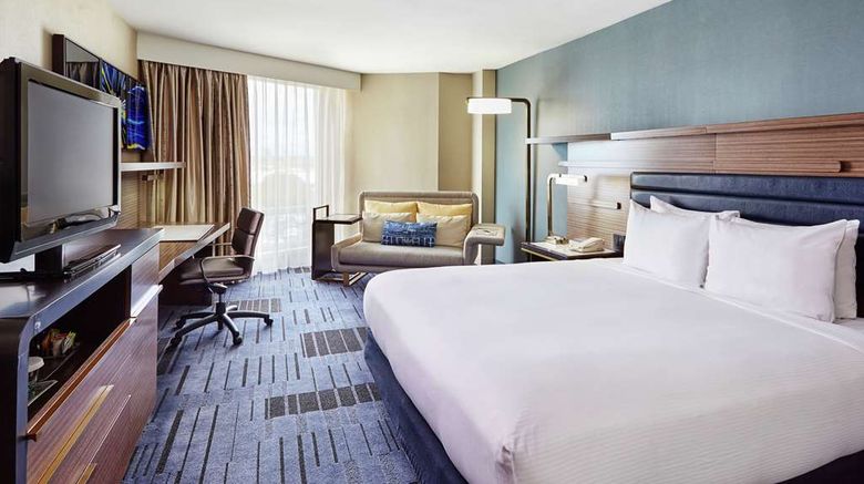 <b>Hilton Newark Airport Room</b>. Images powered by <a href="https://iceportal.shijigroup.com/" title="IcePortal" target="_blank">IcePortal</a>.