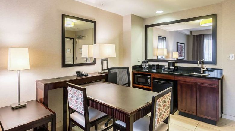 <b>Embassy Suites Newark Airport Other</b>. Images powered by <a href="https://iceportal.shijigroup.com/" title="IcePortal" target="_blank">IcePortal</a>.