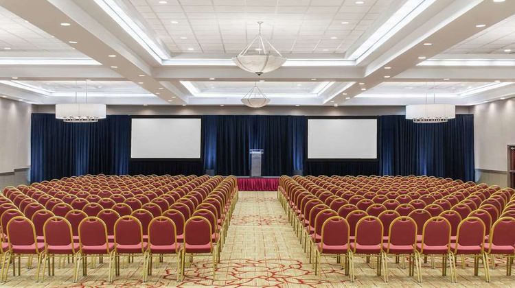 DoubleTree by Hilton Hotel Newark Airprt Meeting