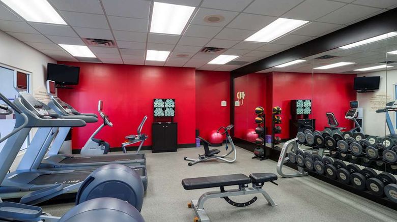 <b>Hilton Garden Inn Edison/Raritan Center Health</b>. Images powered by <a href="https://iceportal.shijigroup.com/" title="IcePortal" target="_blank">IcePortal</a>.