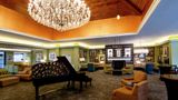 Hilton Garden Inn New York/Staten Island Lobby