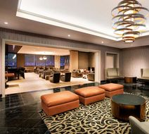 DoubleTree Jersey City Lobby