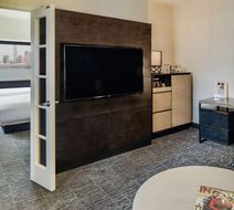 DoubleTree Jersey City Room