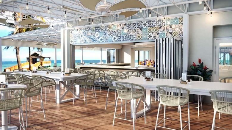 <b>Casa Marina Key West, Curio Collection Restaurant</b>. Images powered by <a href="https://iceportal.shijigroup.com/" title="IcePortal" target="_blank">IcePortal</a>.
