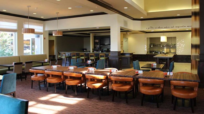 <b>Hilton Garden Inn Clovis Restaurant</b>. Images powered by <a href="https://iceportal.shijigroup.com/" title="IcePortal" target="_blank">IcePortal</a>.