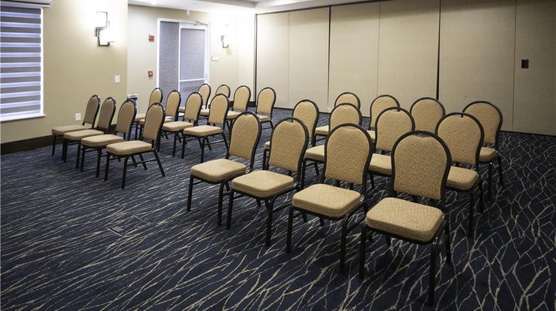 <b>Hilton Garden Inn Fayetteville Fort Bragg Meeting</b>. Images powered by <a href="https://iceportal.shijigroup.com/" title="IcePortal" target="_blank">IcePortal</a>.