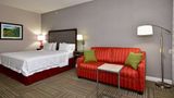 Hampton Inn & Suites Fredericksburg Room