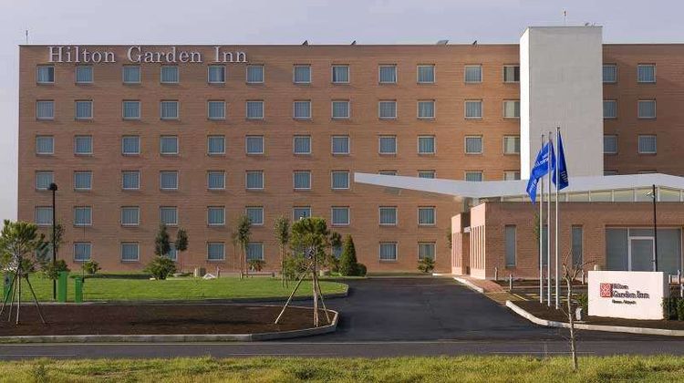 Hilton Garden Inn Rome Airport Exterior