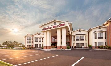 Hampton Inn & Suites Fairfield