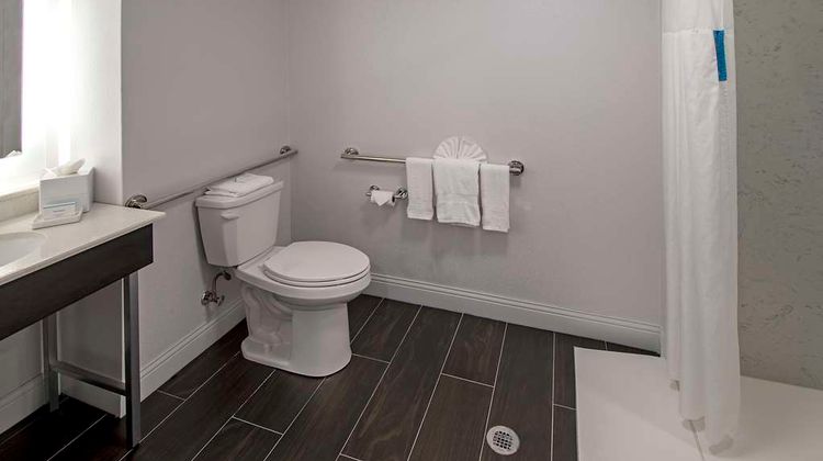 Hampton Inn & Suites Fairfield Room
