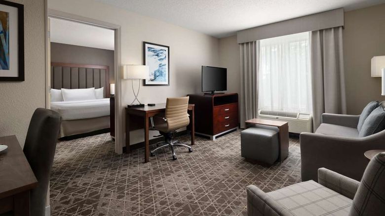 <b>Homewood Suites by Hilton Somerset Room</b>. Images powered by <a href="https://iceportal.shijigroup.com/" title="IcePortal" target="_blank">IcePortal</a>.