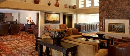 Embassy Suites by Hilton Flagstaff Lobby