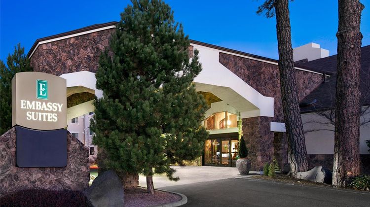 Embassy Suites by Hilton Flagstaff Exterior
