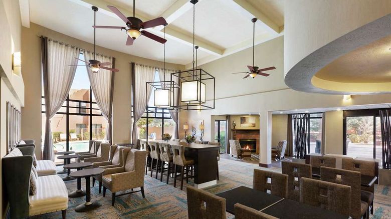 <b>Hampton Inn Sedona Lobby</b>. Images powered by <a href="https://iceportal.shijigroup.com/" title="IcePortal" target="_blank">IcePortal</a>.