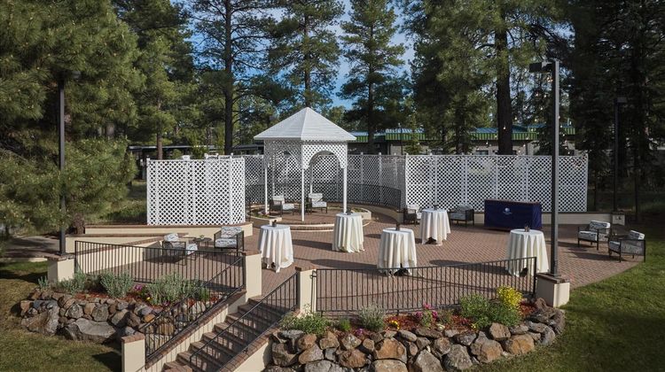 DoubleTree by Hilton Hotel Flagstaff Exterior