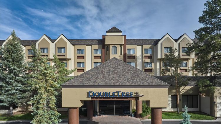 DoubleTree by Hilton Hotel Flagstaff Exterior