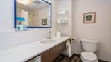 <b>Hampton Inn & Suites Flagstaff Room</b>. Images powered by <a href="https://iceportal.shijigroup.com/" title="IcePortal" target="_blank">IcePortal</a>.