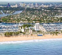 Bahia Mar - a DoubleTree by Hilton Exterior