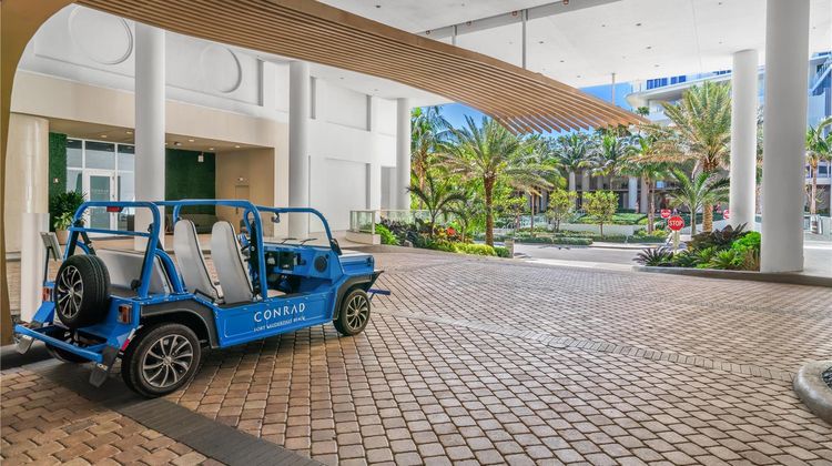 Conrad Fort Lauderdale Beach Exterior