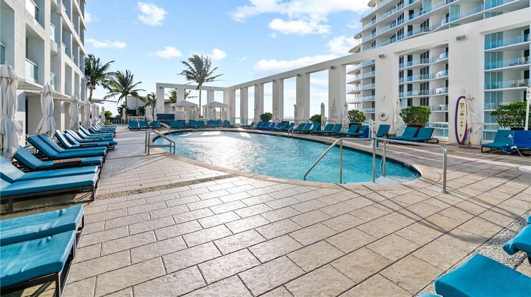 Conrad Fort Lauderdale Beach Pool