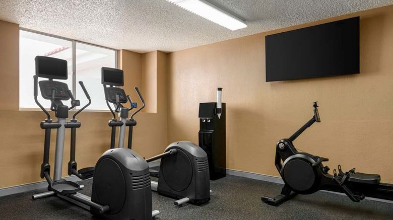<b>Embassy Suites Ft. Lauderdale 17th Strt Health</b>. Images powered by <a href="https://iceportal.shijigroup.com/" title="IcePortal" target="_blank">IcePortal</a>.