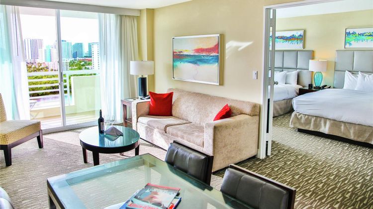 GALLERYone-a DoubleTree Suites by Hilton Room