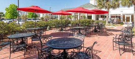 Hilton Garden Inn Florence Exterior