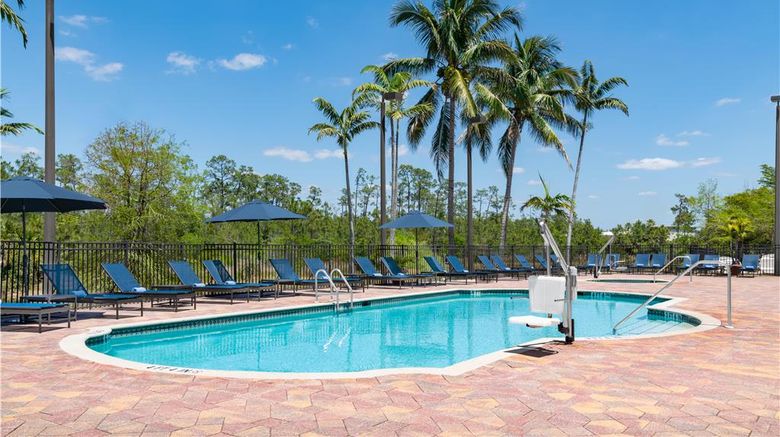 <b>Embassy Suites Hotel Fort Myers/Estero Pool</b>. Images powered by <a href="https://iceportal.shijigroup.com/" title="IcePortal" target="_blank">IcePortal</a>.