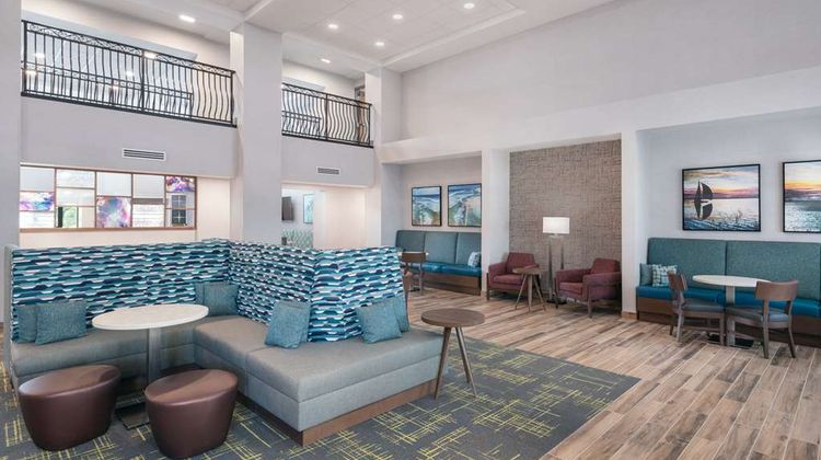 Hampton Inn & Suites Fort Myers Beach Lobby