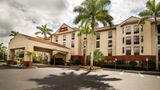 <b>Hampton Inn & Suites Fort Myers Beach Exterior</b>. Images powered by <a href="https://iceportal.shijigroup.com/" title="IcePortal" target="_blank">IcePortal</a>.