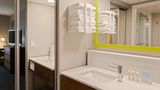 <b>Hampton Inn & Suites Fort Myers Beach Room</b>. Images powered by <a href="https://iceportal.shijigroup.com/" title="IcePortal" target="_blank">IcePortal</a>.